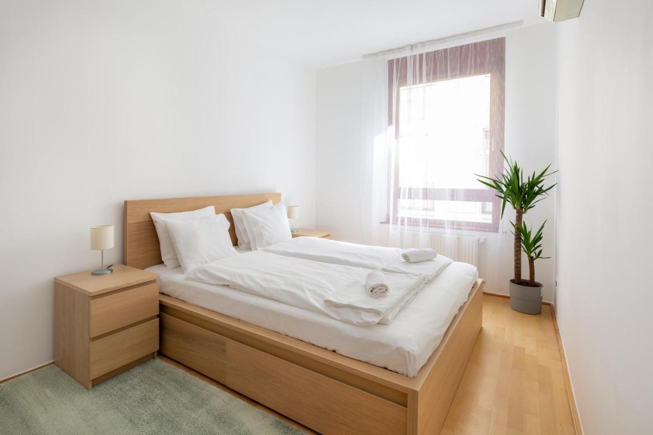 Super Central, 2-Bedroom Apartment With Terrace Будапешт Экстерьер фото